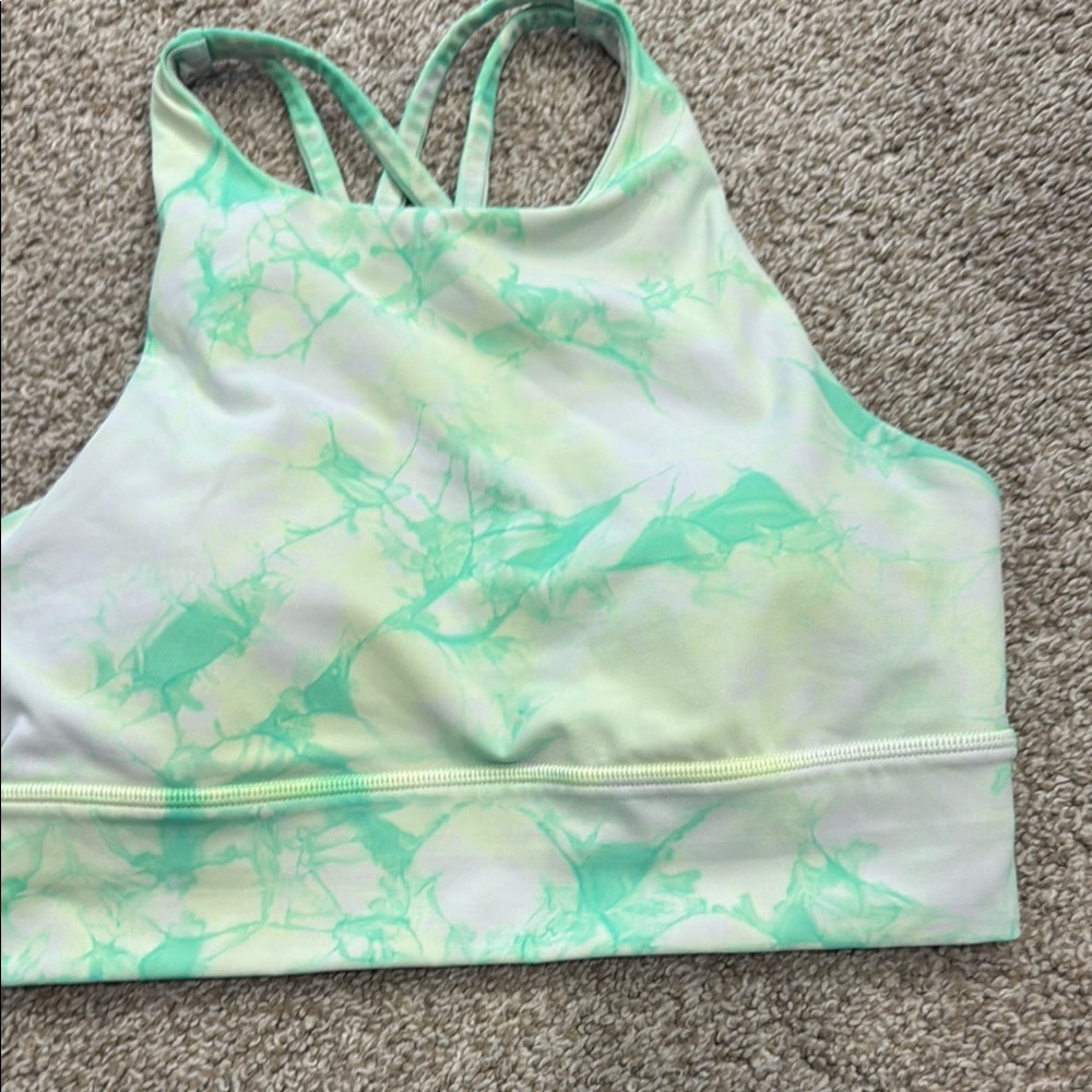 Lululemon sport bra strappy tie dye size 6 padded